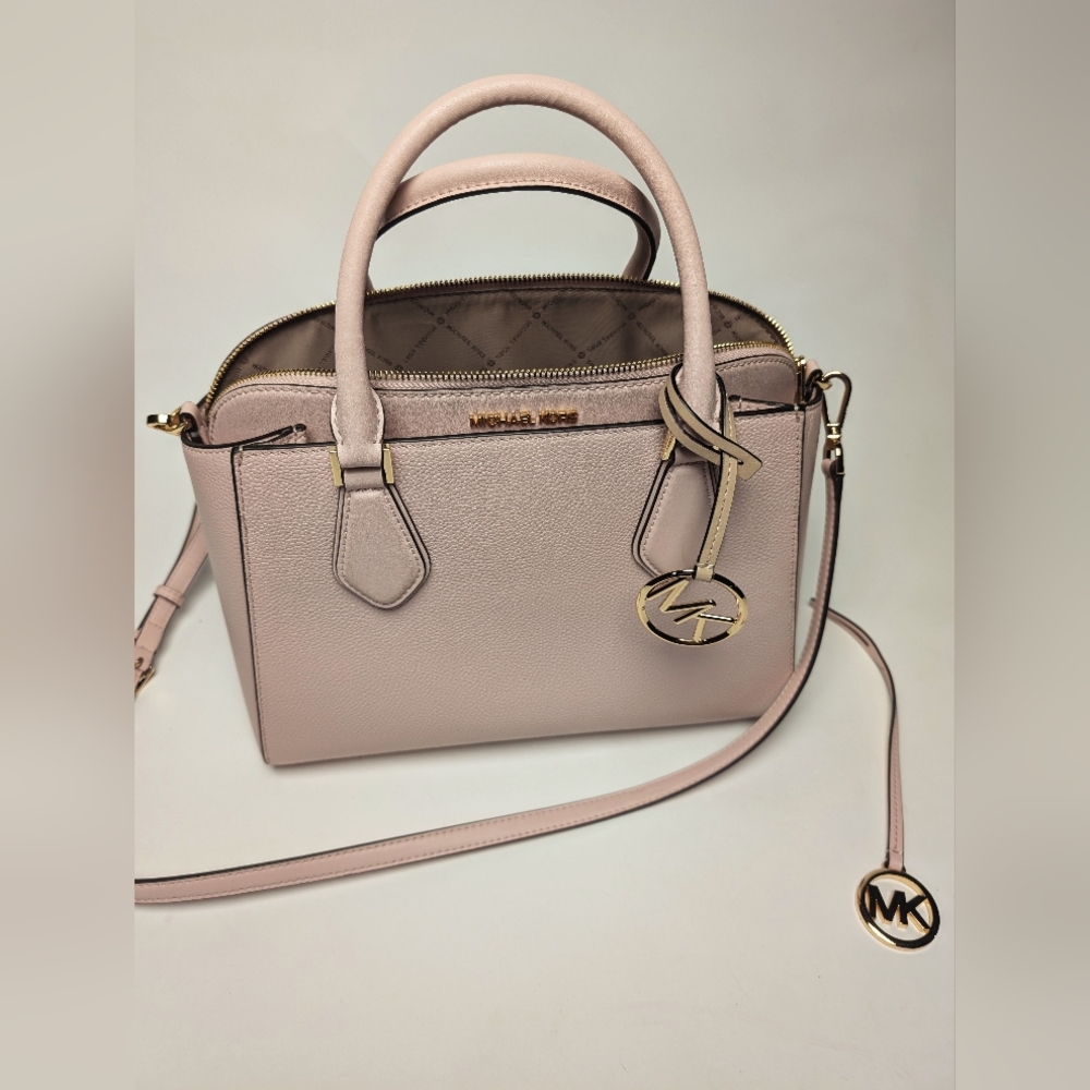 Michael Kors Daria Cream/ blush pink Satchel Double Top Handle Crossbody Strap